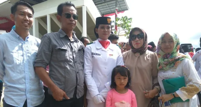 Menahan Sakit, Intan Sukses Menjadi Anggota Paskibraka Konsel