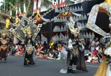 Diliput Ribuan Fotografer, JFC 2017 Makin Mendunia Jember Fashion Carnaval 2017 (JFC 2017)