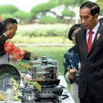 Sumringah, Jokowi Cicipi Makanan Para Jawara LMIN 2017