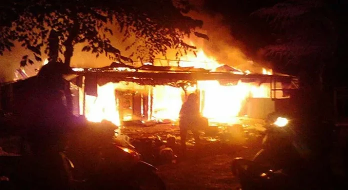 Diduga Korslet Listrik, Satu Unit Rumah di Muna Ludes Terbakar