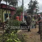 Langgar Perda, Puluhan Kios di Kawasan Poasia Dibongkar Satpol PP Langgar Perda, Puluhan Kios di Kawasan Kambu Dibongkar Satpol PP
