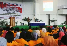 Pemda Paparkan Keunggulan Koltim di Hadapan Ribuan Mahasiswa UHO Pemda Paparkan Keunggulan Koltim di Hadapan Ribuan Mahasiswa UHO