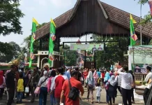 Lebaran Betawi Bisa Bikin Setu Babakan Mendunia Lebaran Betawi Bisa Bikin Setu Babakan Mendunia