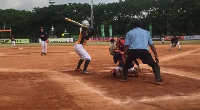 lolos_page Susul Tim Putra, Tim Softball Putri SMAN 4 Kendari Juga Lolos ke Pagesistem