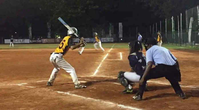 Kalahkan SMAN 21 Makassar, Tim Softball SMAN 4 Kendari Maju ke Pagesistem