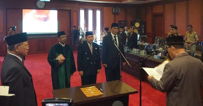 pelantikan_discukcapil Kepala Disdukcapil Sultra yang Baru Resmi Dilantik