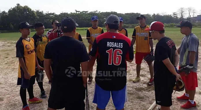 Hadapi Kejurnas U 19, Pelatih Asal Filipina Tangani Tim Softball Sultra