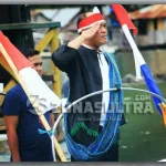 Buka Porseni di Laskep, Ruksamin Jadi Irup di Atas Perahu Buka Porseni di Laskep, Ruksamin Jadi Irup di Atas Perahu