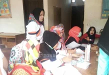 Jumat Barokah, Dinkes dan DPPKB Konut Gelar Pengobatan Gratis untuk Warga Jumat Barokah, Dinkes dan DPPKB Konut Gelar Pengobatan Gratis untuk Warga