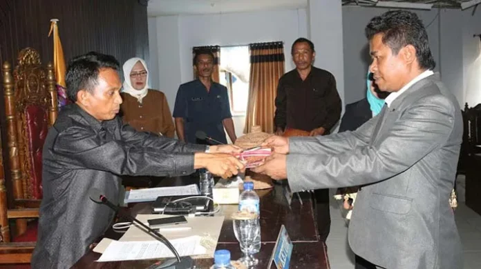 DPRD Serahkan Empat Perda ke Pemda Butur