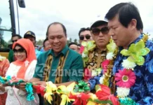 Pemda Konut dan Presiden PT MBG Asal Korsel Resmikan Pembuatan Tambak Udang di Padaleu Pemda Konut dan Presiden PT MBG Asal Korsel Resmikan Pembuatan Tambak Udang di Padaleu