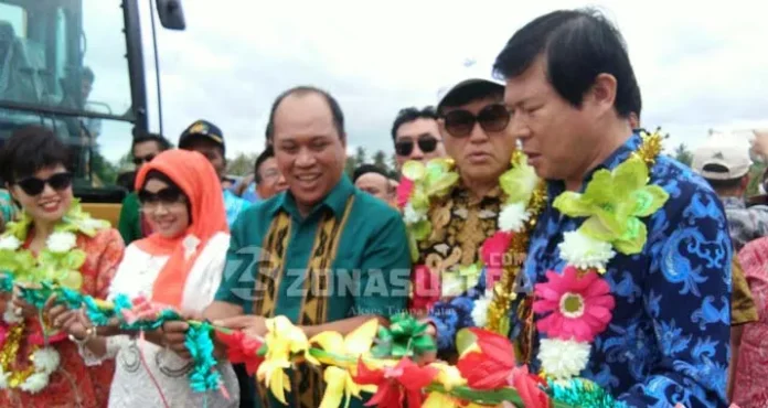 peresmian_tambak Pemda Konut dan Presiden PT MBG Asal Korsel Resmikan Pembuatan Tambak Udang di Padaleu