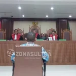 Royal Pada Koleganya Umar Samiun Mengaku Dikerjai Arbab Paproeka Terdakwa Umar Samiun Diperiksa Di Pengadilan Tipikor