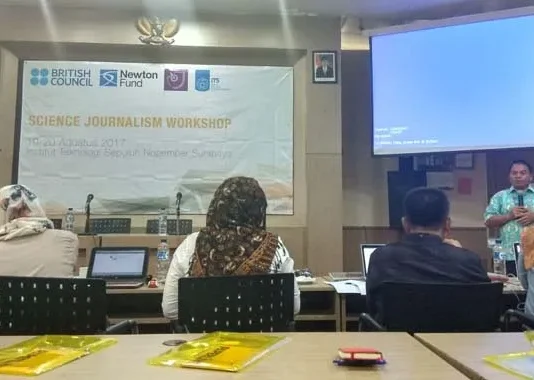 Komunikasi Karya Sains ke Publik Butuh Peran Jurnalis Komunikasi Karya Sains ke Publik Butuh Peran Jurnalis