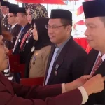 Ratusan PNS di Konawe Terima Penghargaan Satya Lencana Ratusan PNS di Konawe Terima Penghargaan Satya Lencana