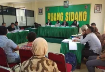 DKPP Gelar Sidang Dugaan Pelanggaran Kode Etik Pemilu Bombana DKPP Gelar Sidang Dugaan Pelanggaran Kode Etik Pemilu Bombana