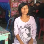 Sedang Hamil dan Mentalnya Terganggu, Wanita Ini Ditemukan di Konsel Sedang Hamil dan Mentalnya Terganggu, Wanita Ini Ditemukan di Konsel