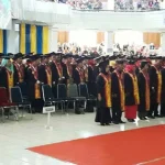 679 Orang Ikuti Wisuda UHO Gelombang Pertama 679 Orang Ikuti Wisuda UHO Gelombang Pertama
