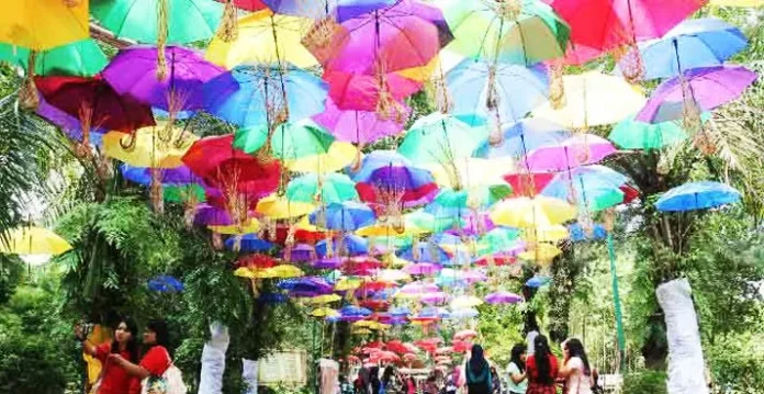 Festival Payung Indonesia 2017