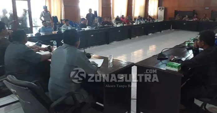 Komisi II DPRD Kendari Minta Semua PKL Ditertibkan Tanpa Tebang Pilih