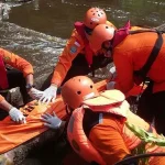 Pengendara Motor yang Jatuh di Jurang Ditemukan Meninggal Dunia Pengendara Motor yang Jatuh di Jurang Ditemukan Meninggal Dunia