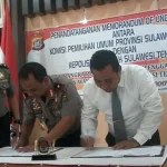 Teken MoU dengan KPU Sultra, Kapolda Berharap Kekurangan Pilkada Lalu Jadi Acuan Teken MoU dengan KPU Sultra, Kapolda Berharap Kekurangan Pilkada Lalu Jadi Acuan