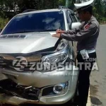 Hilang Kendali Karena Ngantuk, Dua Unit Mobil Tabrakan di Konut Hilang Kendali Karena Ngantuk, Dua Unit Mobil Tabrakan di Konut