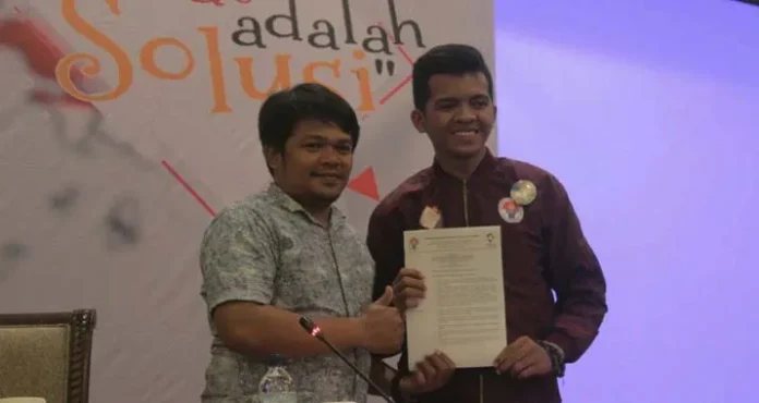 Mahasiswa Jurnalistik UHO Ini Didaulat Jadi Duta Pemuda Kreatif 2017