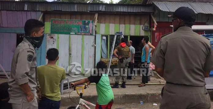 penertiban_pkl_anduonohu Satpol PP Kendari Tertibkan Lapak PKL di Luar Area Pasar Andounohu
