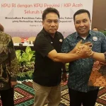 Terbaik Pemutakhiran Data Pemilih Berkelanjutan, KPU RI Beri Penghargaan KPU Sultra Terbaik Pemutakhiran Data Pemilih Berkelanjutan, KPU RI Beri Penghargaan KPU Sultra