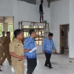 Sekda Konsel Tinjau Pembangunan Gedung Pelayanan Administrasi Capil Sekda Konsel Tinjau Pembangunan Gedung Pelayanan Administrasi Capil