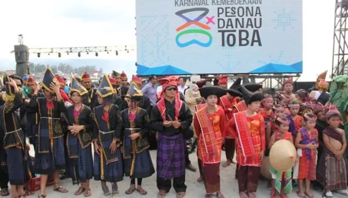 Karnaval Pesona Danau Toba 2017