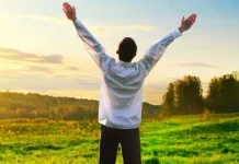 Di Sultra Pria Lebih Bahagia Dibanding Perempuan ilustrasi pria bahagia