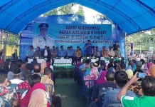 Rakor dengan Masyarakat Wuawua, Asrun Pamit dan Beberkan Keberhasilannya Bangun Kendari Rapatkor dengan Masyarakat Wuawua, Asrun Pamit dan Beberkan Keberhasilannya Bangun Kendari