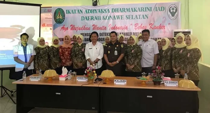 sosialisasi_kanker' IAD Konsel Gelar Deteksi Dini Kanker, Kajari : Ibu Saya Meninggal Karena Penyakit Ini