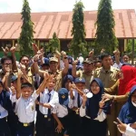 Wabup Konsel Minta Pengedar Narkoba Ditembak Mati Wabup Konsel Minta Pengedar Narkoba Ditembak Mati