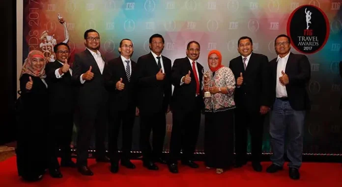 Rebut Destination of The Year 2017 Asia Pasifik, Menpar Arief Yahya Panen Pujian di Bangkok