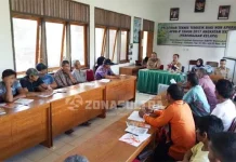 BBPP Batangkaluku Ajari Petani Konawe-Konsel Remajakan Kelapa BBPP Batangkaluku Ajari Petani Konawe-Konsel Remajakan Kelapa