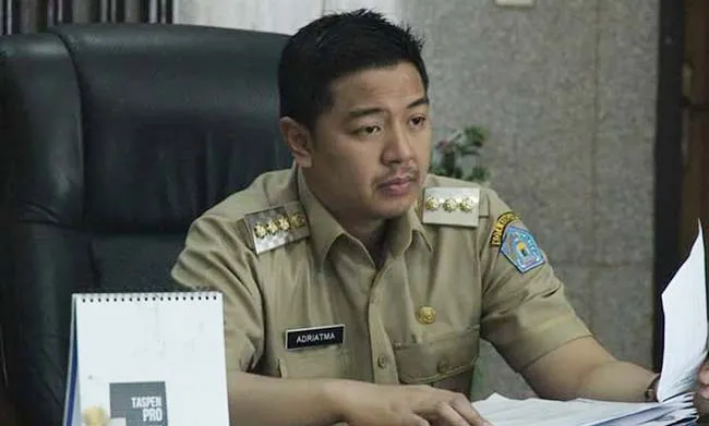 adp_walkot_kdi Wali Kota Kendari, Sulawesi Tenggara (Sultra) Adriatma Dwi Putra (ADP)