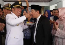 Jabatan Segera Berakhir, Ini Pesan Asrun pada ADP Asrun - Adriatma Dwi Putra