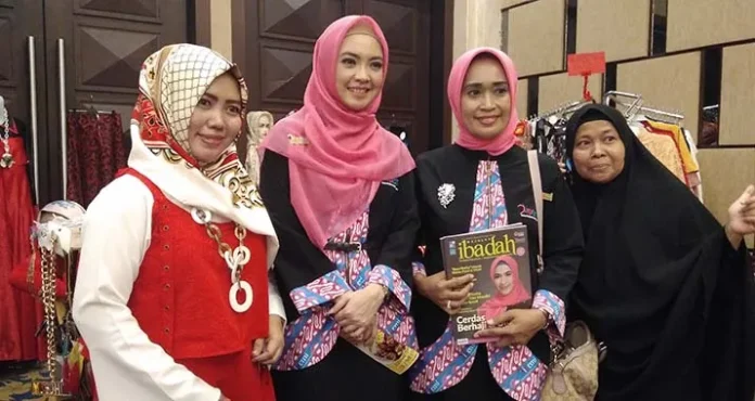 foto_bersama_ipemi IPEMI Dorong Wanita Muslimah Mulai Berbisnis
