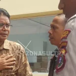 Didampingi Kepsek, Hayari Polisikan Chandra dan Orang Tuanya Didampingi Kepsek, Hayari Polisikan Chandra dan Orang Tuanya