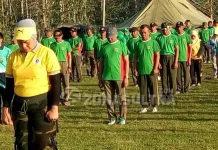 Peringati HUT TNI, Dandim 1416 Muna Jalan Santai Bersama Warga Mubar Peringati HUT TNI, Dandim 1416 Muna Jalan Santai Bersama Warga Mubar