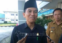 Ketua DPRD Konsel Apresiasi Upaya Surunuddin Selesaikan Tunggakan PBB Rp 4,8 Miliar Ketua DPRD Kabupaten Konawe Selatan (Konsel), Sulawesi Tenggara (Sultra) Irham Kalenggo