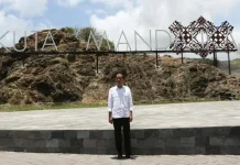 Presiden Jokowi Pamer Keindahan Mandalika Lewat Vlog, Ini Harapannya Presiden Jokowi Pamer Keindahan Mandalika Lewat Vlog, Ini Harapannya