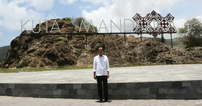 Presiden Jokowi Pamer Keindahan Mandalika Lewat Vlog, Ini Harapannya