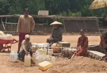 Musim Kemarau, Ratusan Warga Desa Pasir Putih Konut Kesulitan Air Bersih Musim Kemarau, Ratusan Warga Desa Pasir Putih Konut Kesulitan Air Bersih