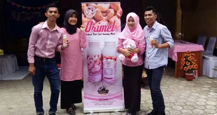 Desain Kacang Mente Jadi Minuman Sehat, Mahasiswa FEBI IAIN Kendari Siap Bersaing di Ajang Nasional