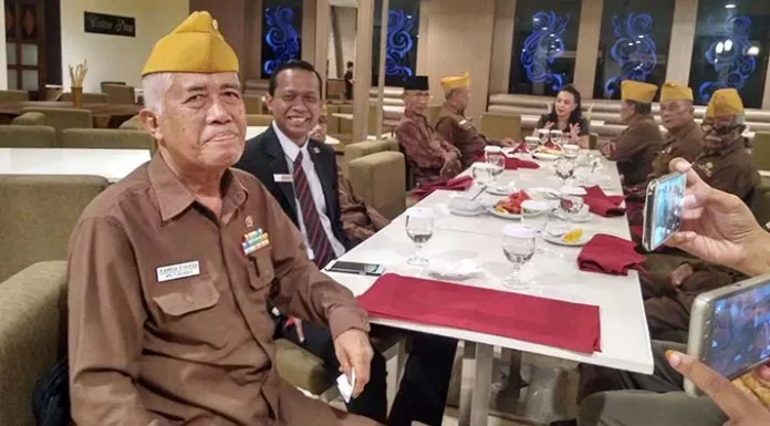 Meriahkan HUT TNI, Plaza Inn Kendari Gelar Malam Bersama Veteran