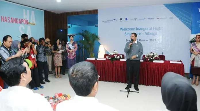 Tambah Penerbangan Internasional, Menpar Arief Yahya Genjot Promosi Danau Toba